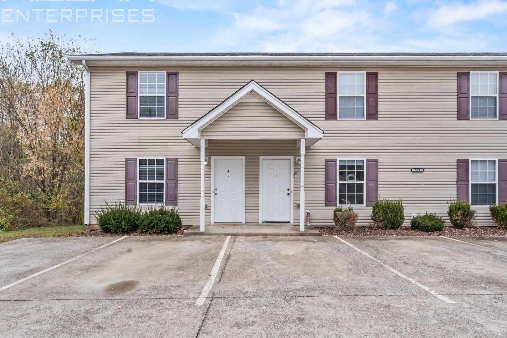 Clarksville Apartment: 532 Patriot Park Court