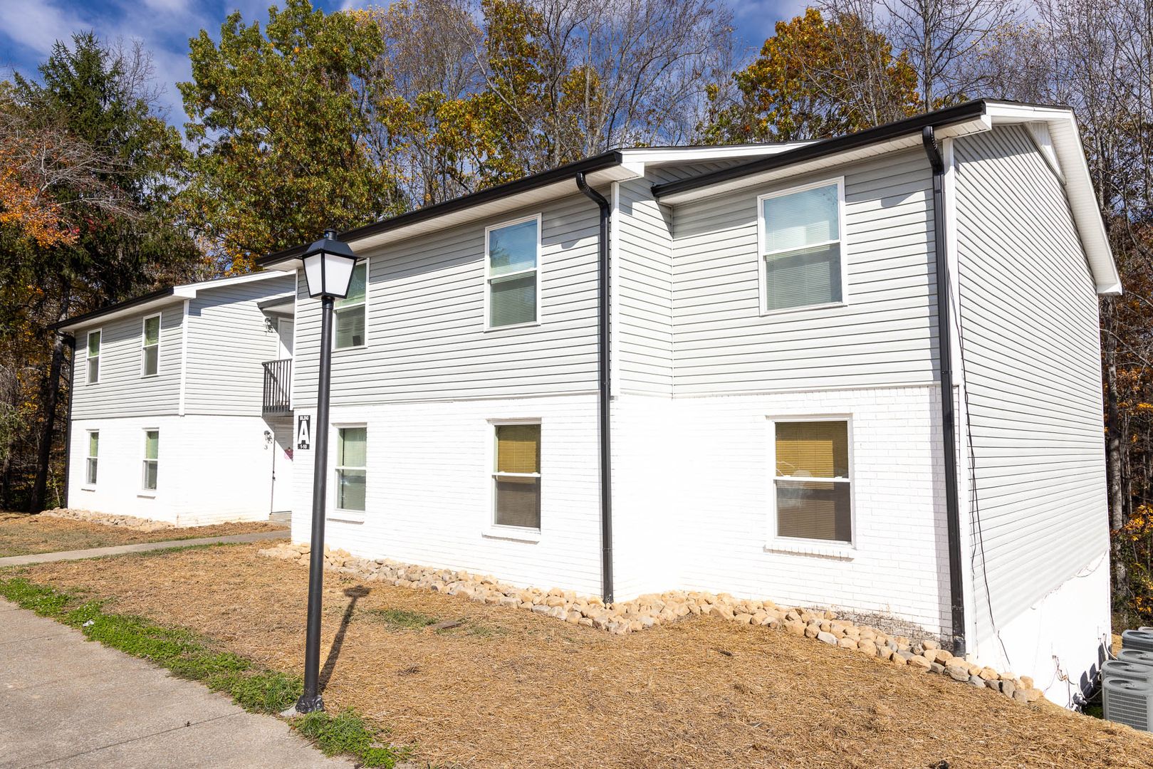 Dickson Apartment: 100 Valley View Drive