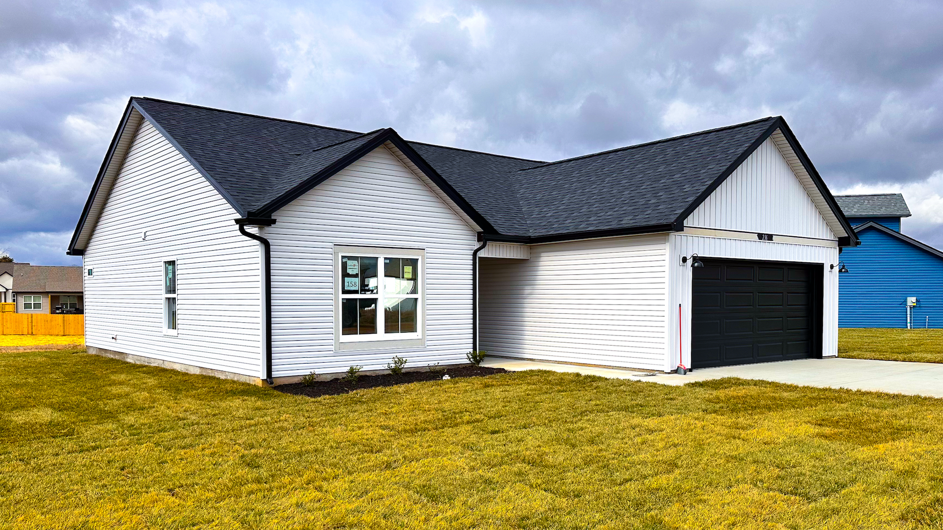 Clarksville House: 236 Donegal Drive