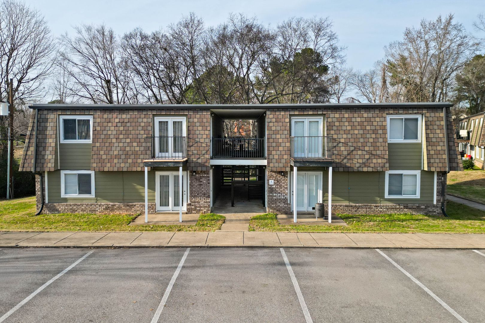 Clarksville Apartment: 311 Hawkins Road