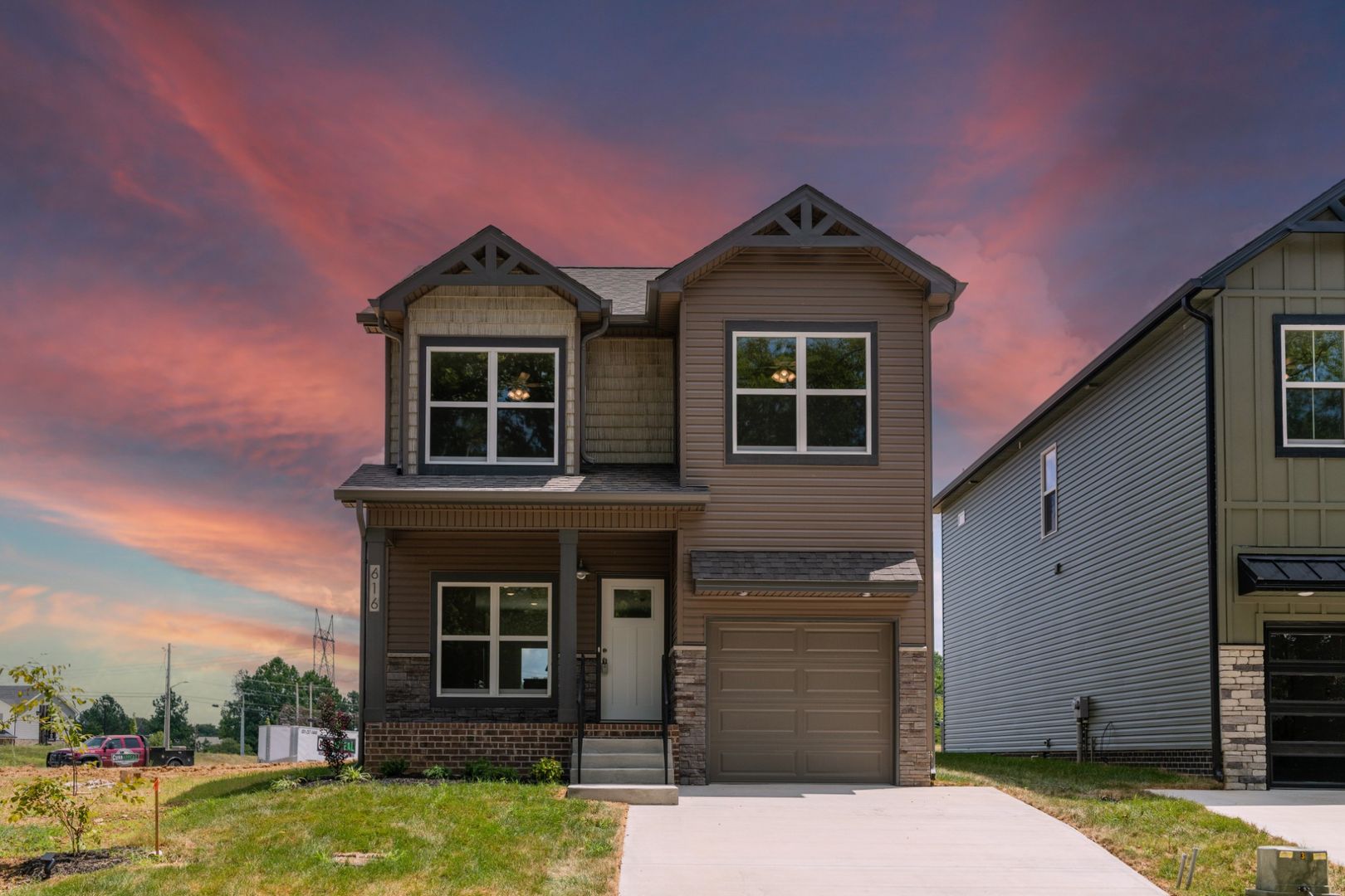 Clarksville House: 616 Southern Pass Run