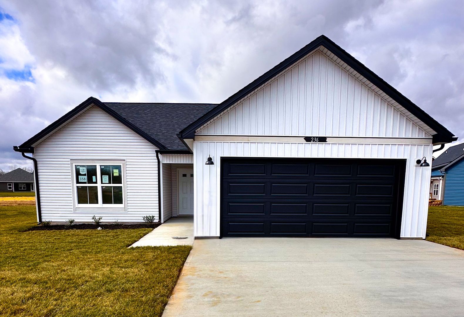 Clarksville House: 236 Donegal Drive