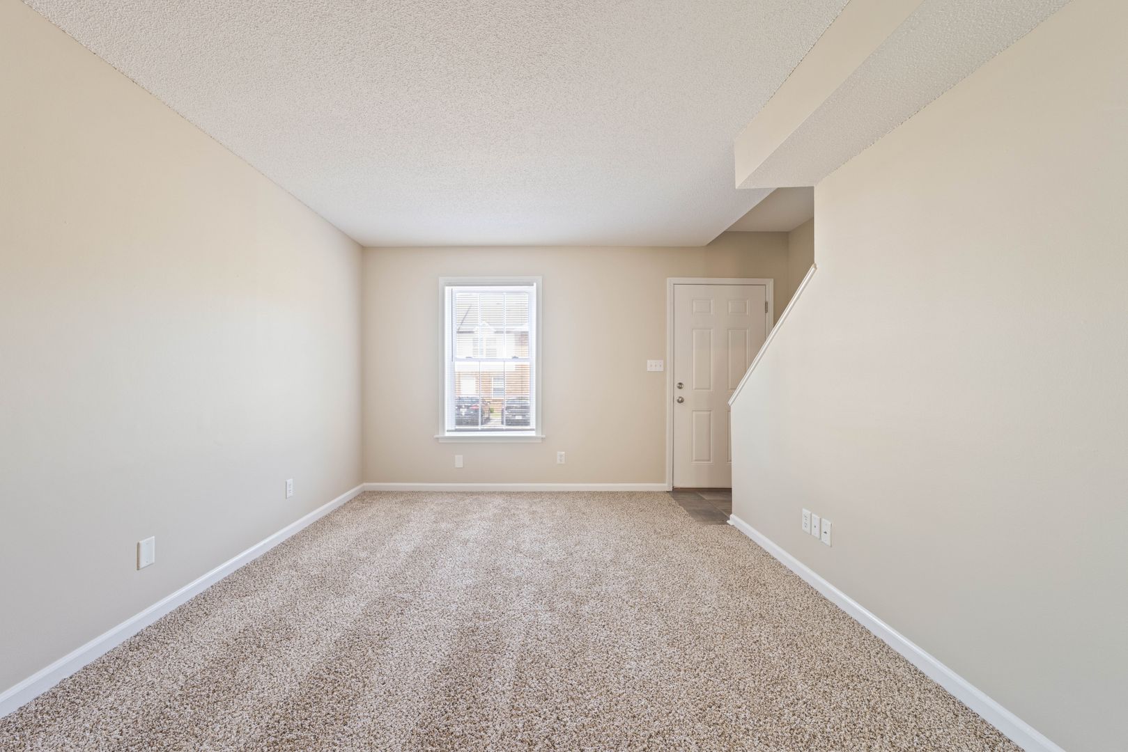 Clarksville Apartment: 1660 Baltimore Drive