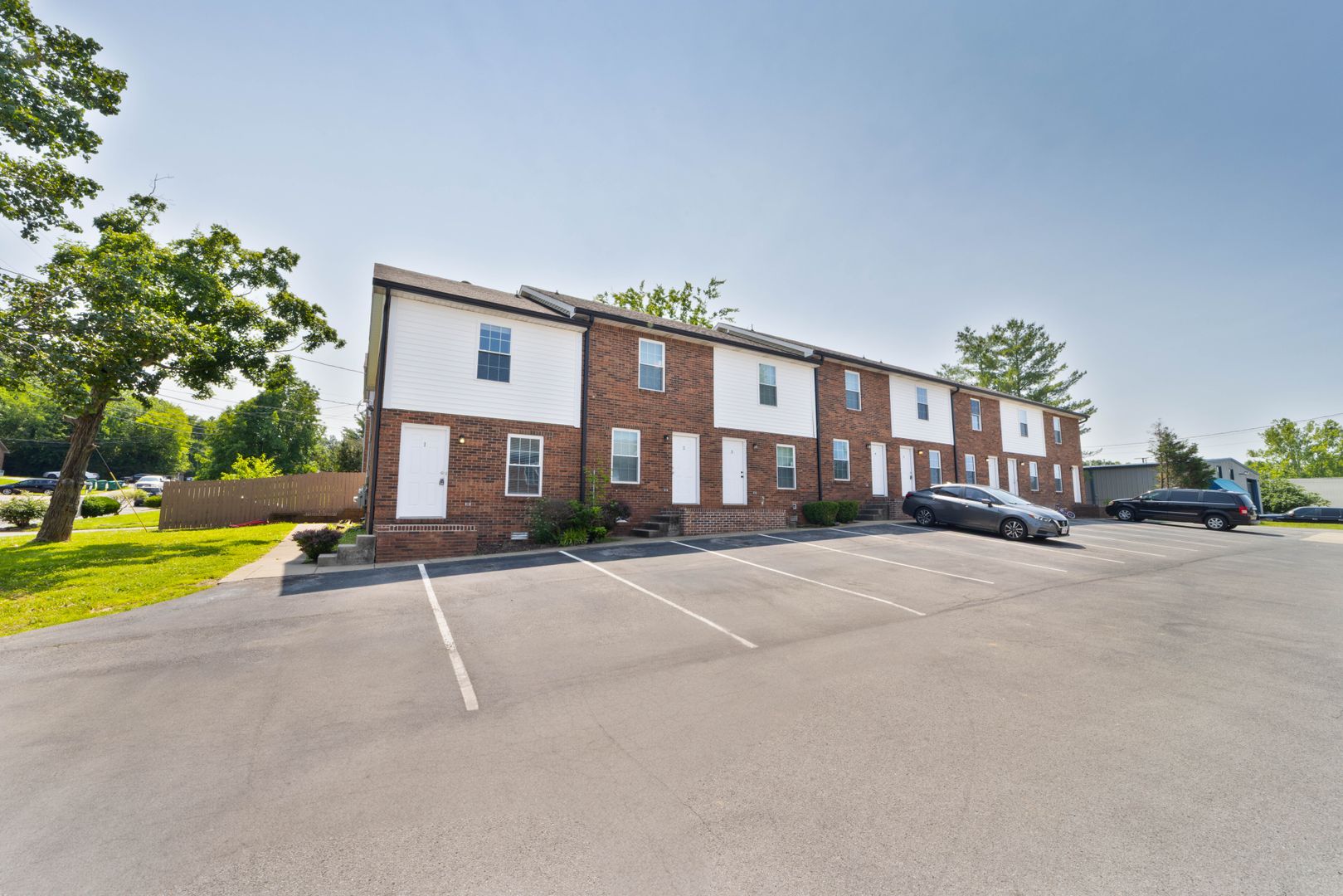 Clarksville Apartment: 1650 Baltimore Drive