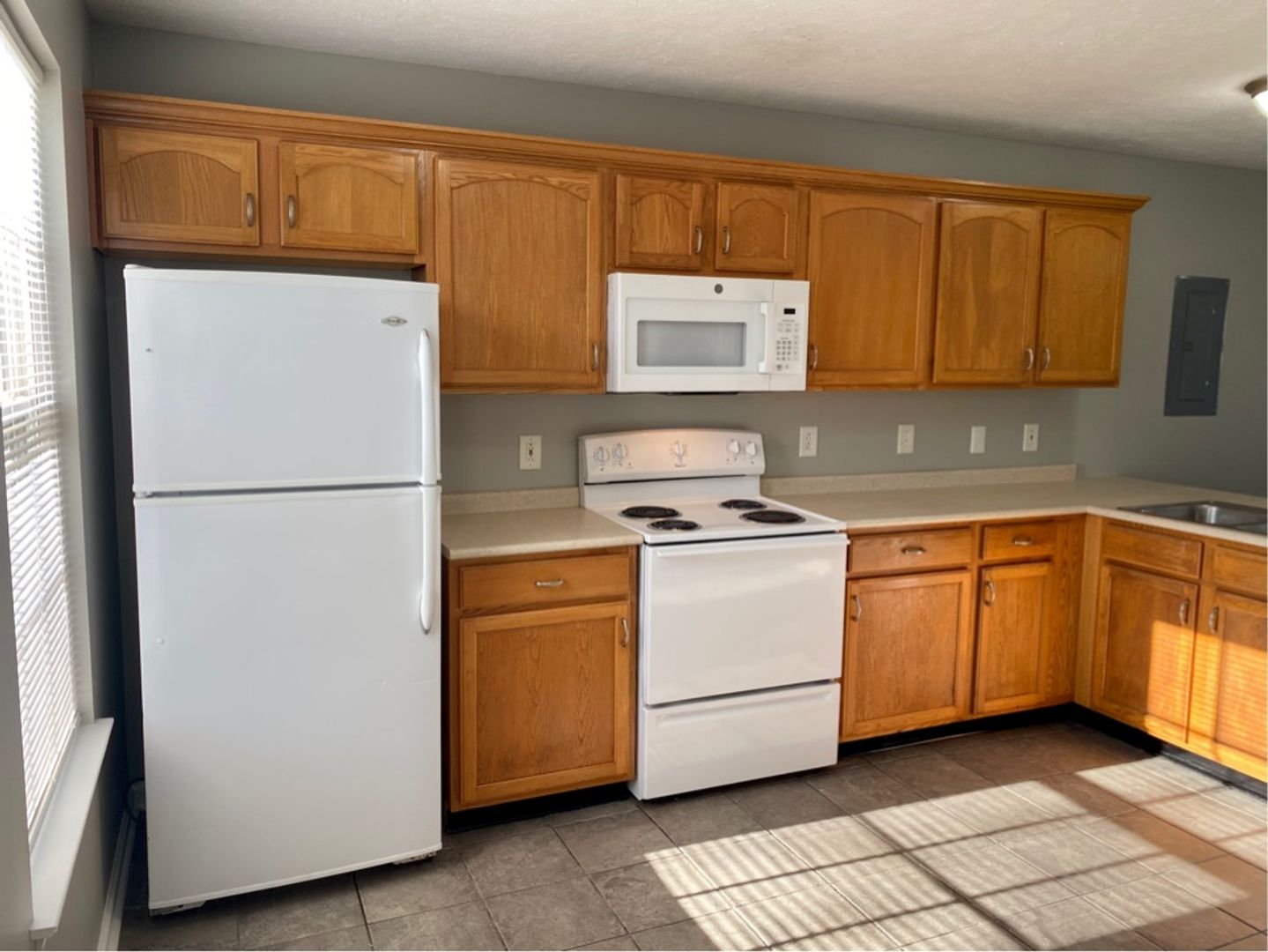 Clarksville Apartment: 1740 Baltimore Drive