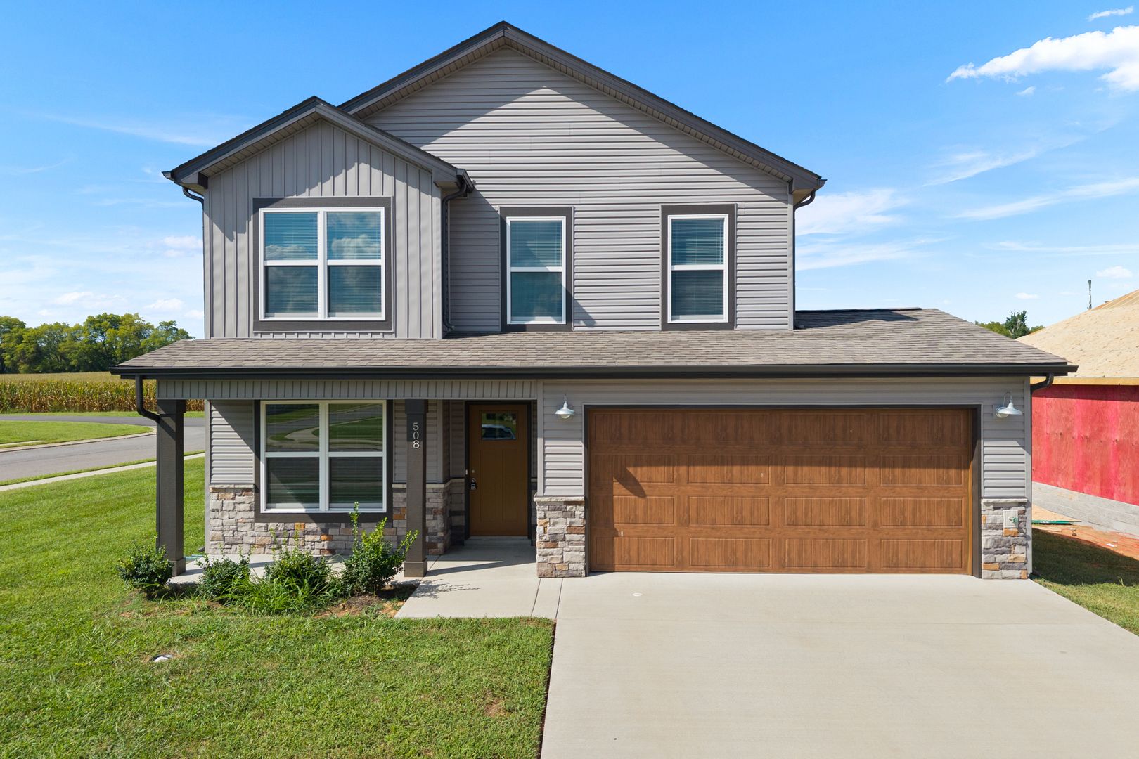Clarksville House: 508 Ayden Lane
