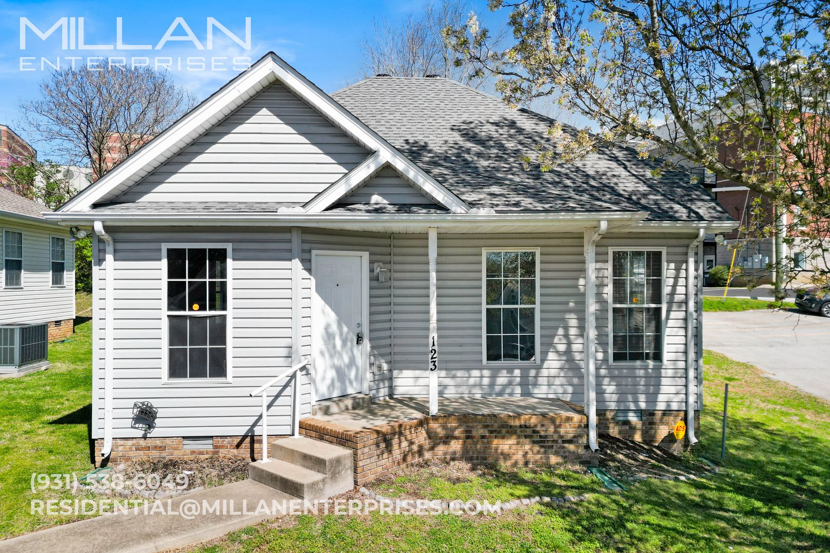 Clarksville House: 123 Union St