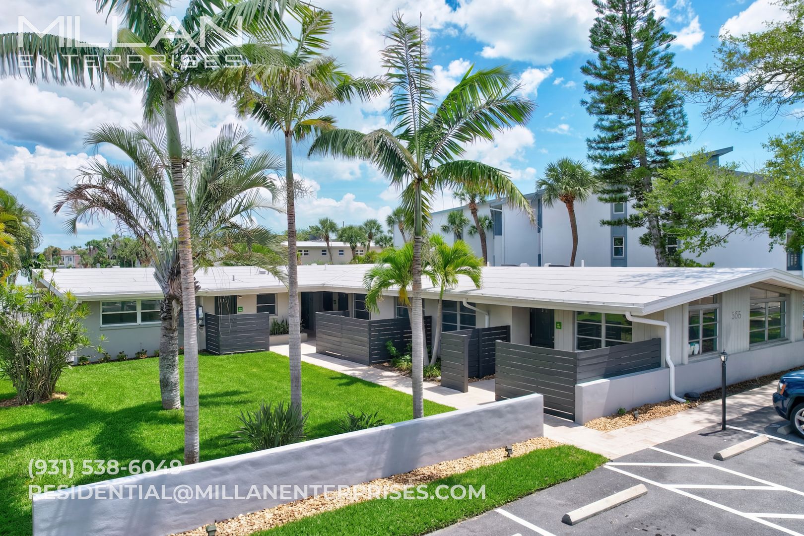 Treasure Island Apartment: 325 Capri Boulevard