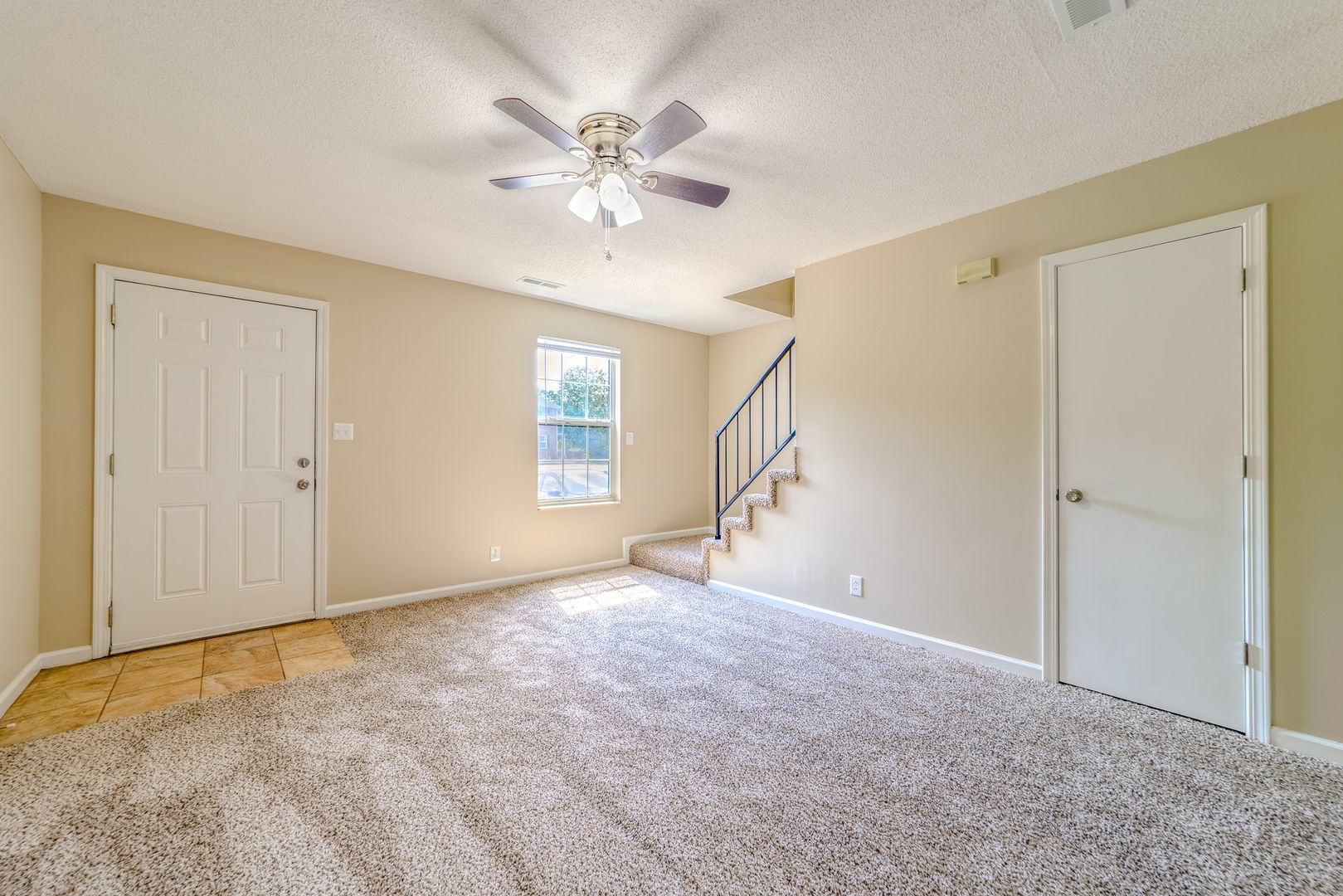 Clarksville Apartment: 1740 Baltimore Drive