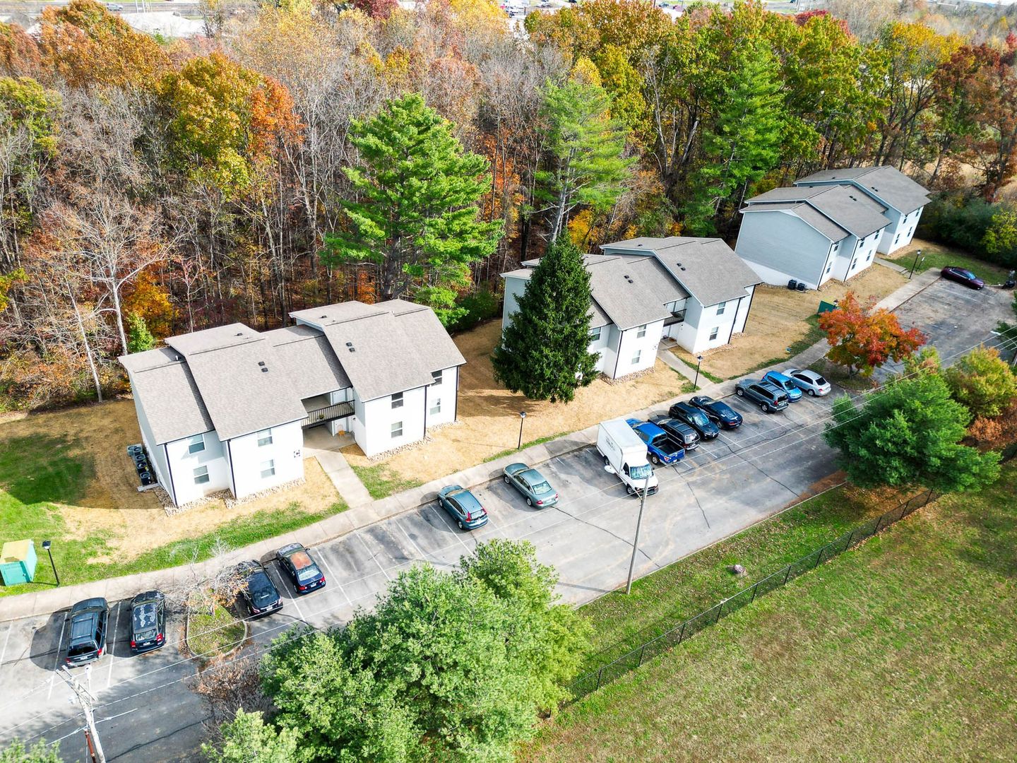 Dickson Apartment: 100 Valley View Drive