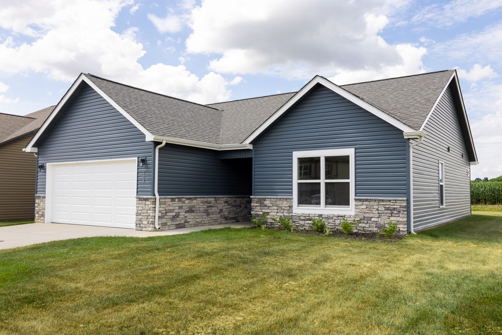 Clarksville House: 504 Ayden Lane