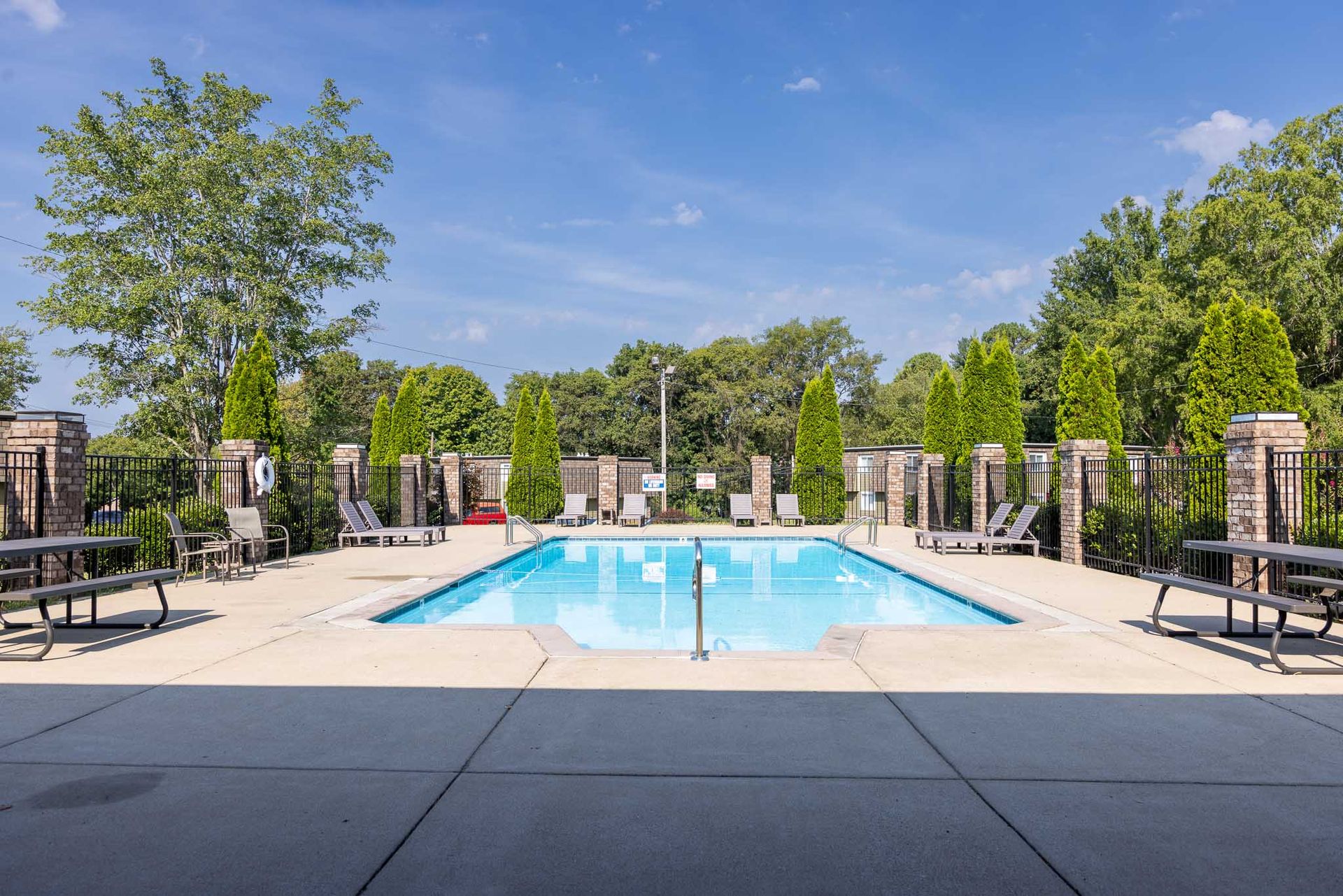 Clarksville Apartment: 311 Hawkins Rd H6