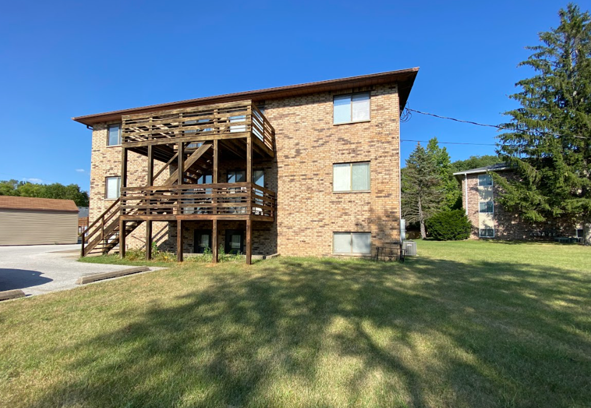 1 Bedroom/1 Bathroom for Rent - Silvis, IL 3 of 12