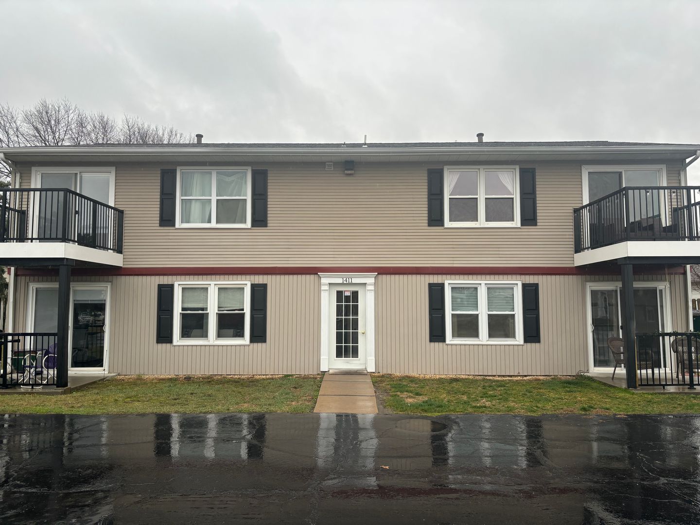 DeWitt Apartment: 1405-1413 8th Ave