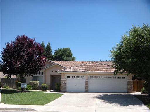 *Wait list full- Currently not accepting applications* 3 Car Garage – photo 1