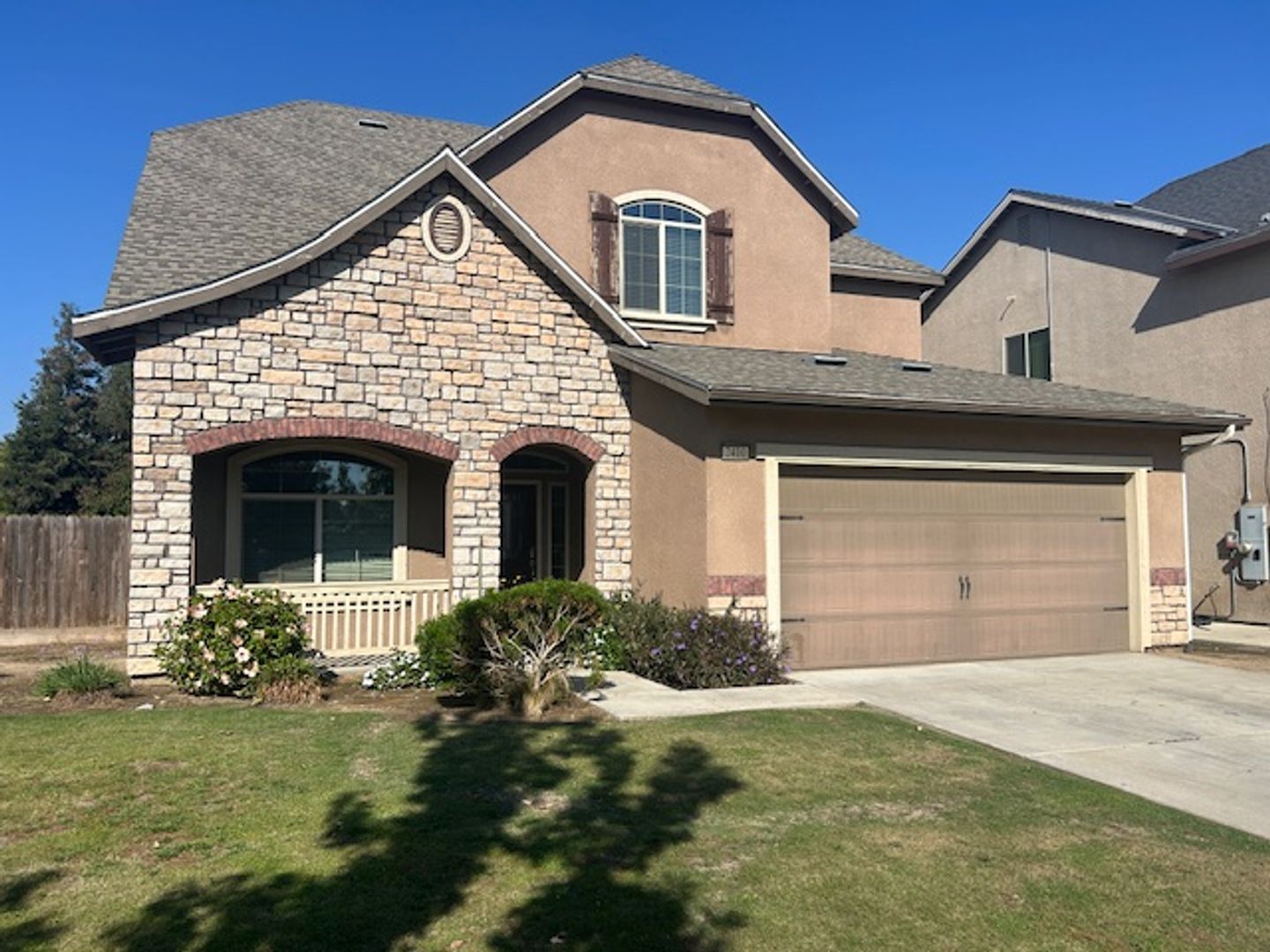 Visalia House: 2410 W. Sunnyview Ave