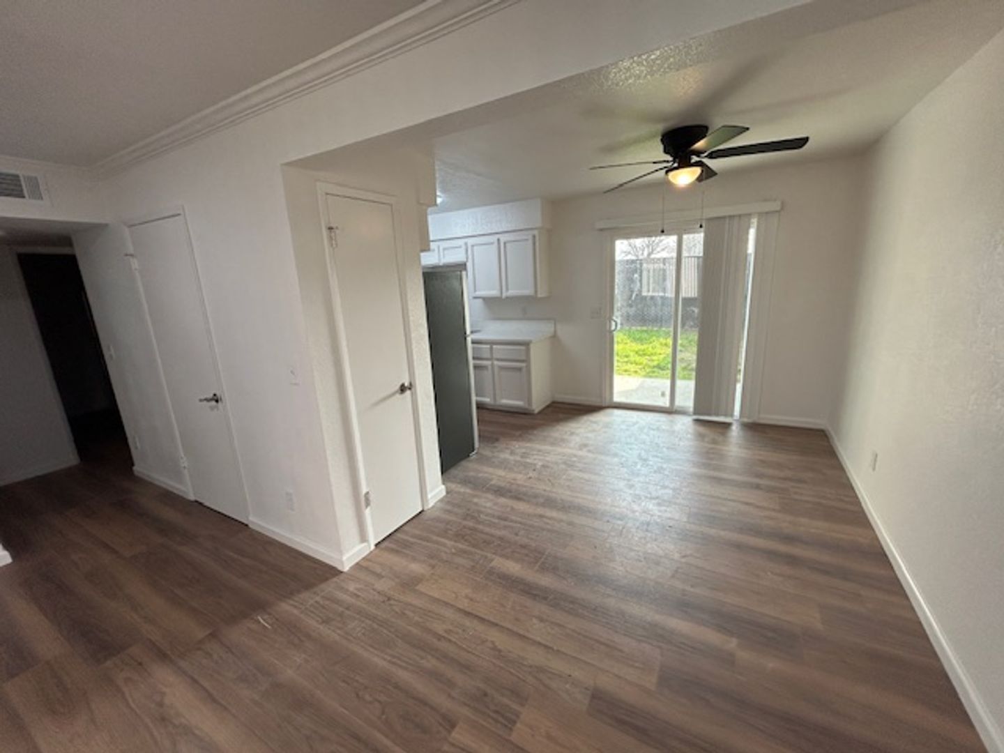 Visalia Apartment: 3940 S. Shady Ct.