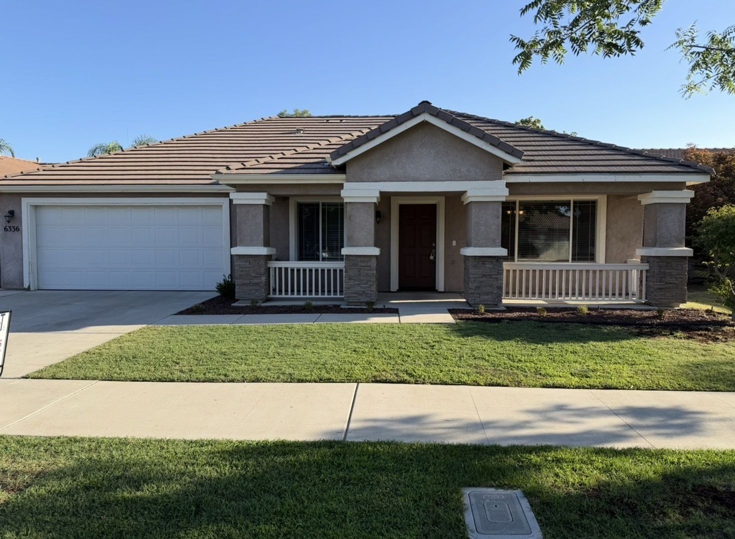 Visalia House: 6336 W. Clinton
