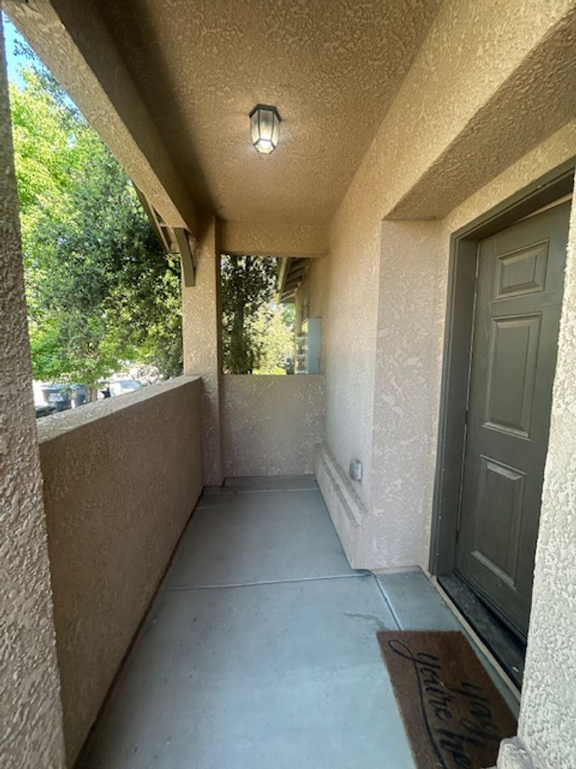 Visalia Apartment: 3522, 3524, 3526 and 3528 S. Villa St