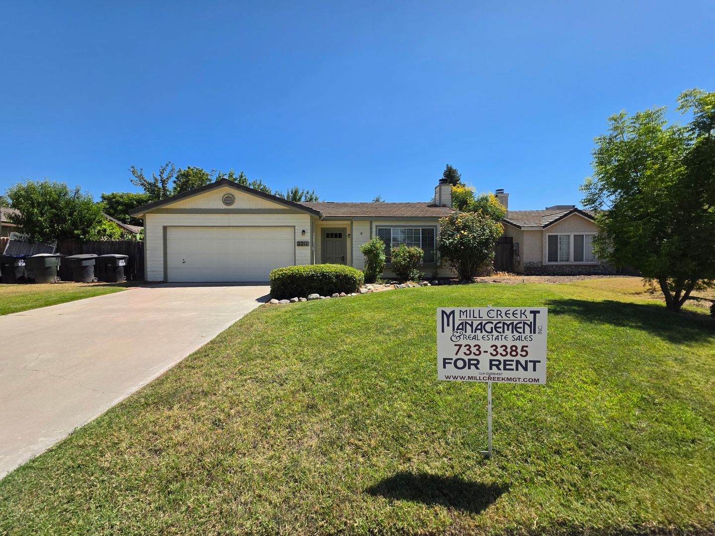 Visalia House: 2211 W. Sweet Ct
