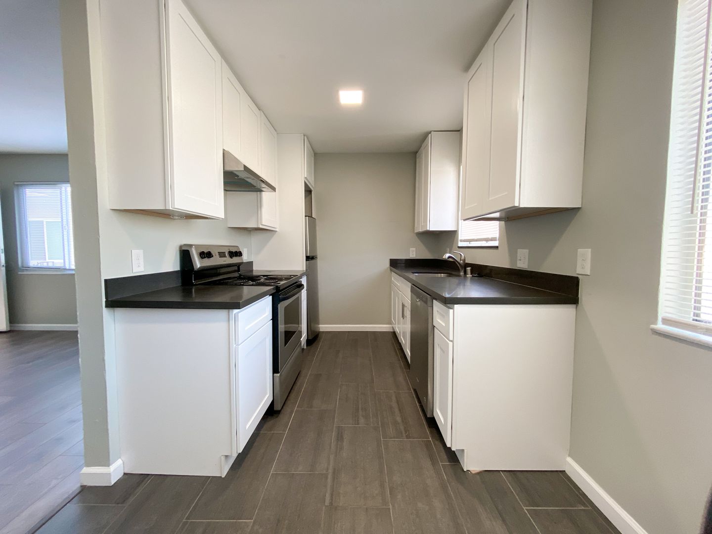 Oakland Apartment: 2212-2218 High Street