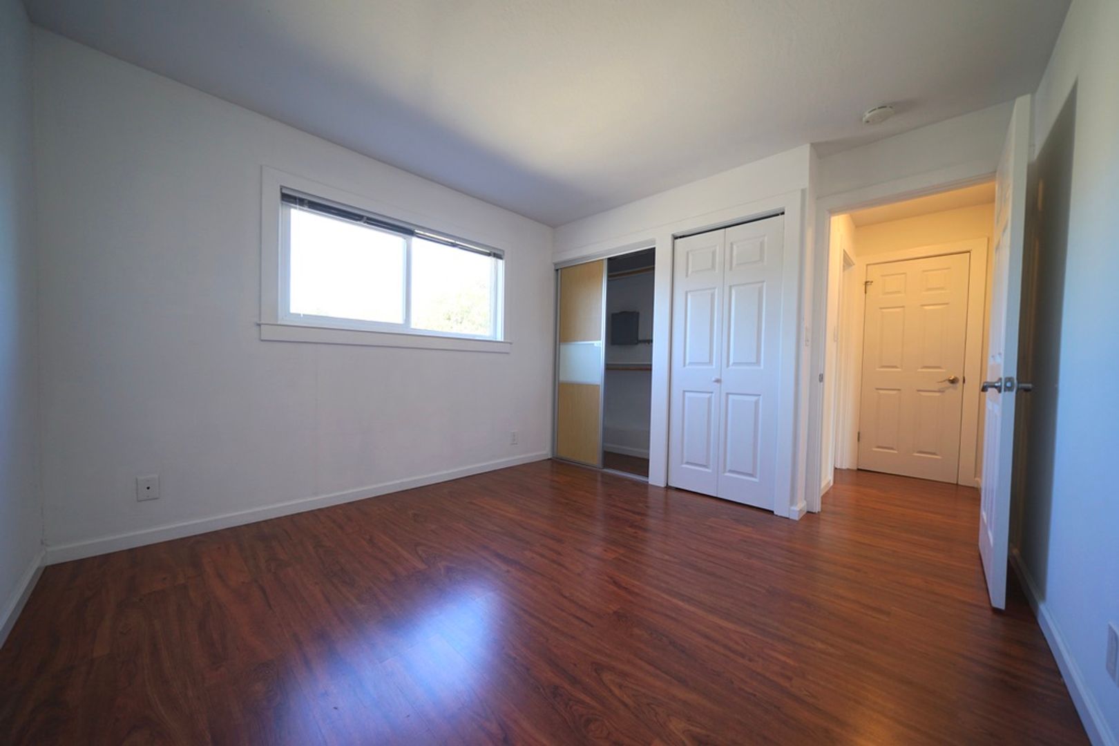 Redwood City Apartment: 152 Lincoln Ave