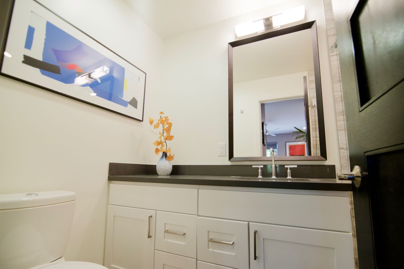 Redwood City Apartment: 202 Samson St.