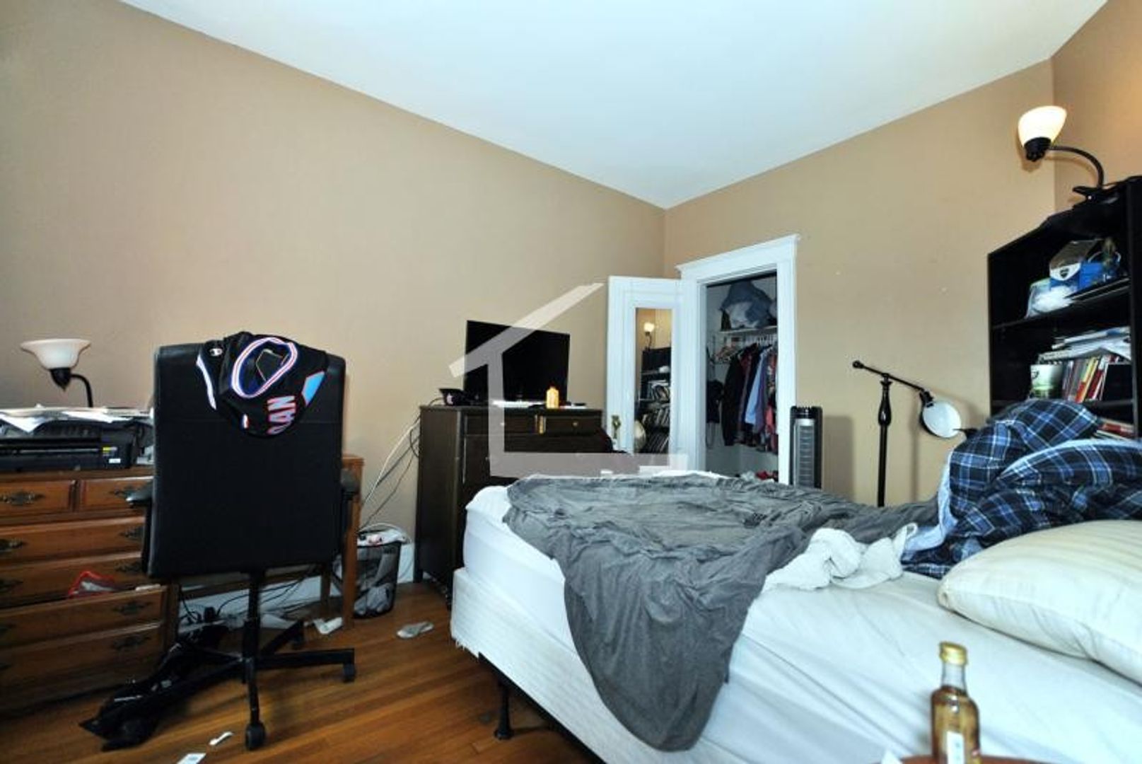 1307 Commonwealth Ave, Allston