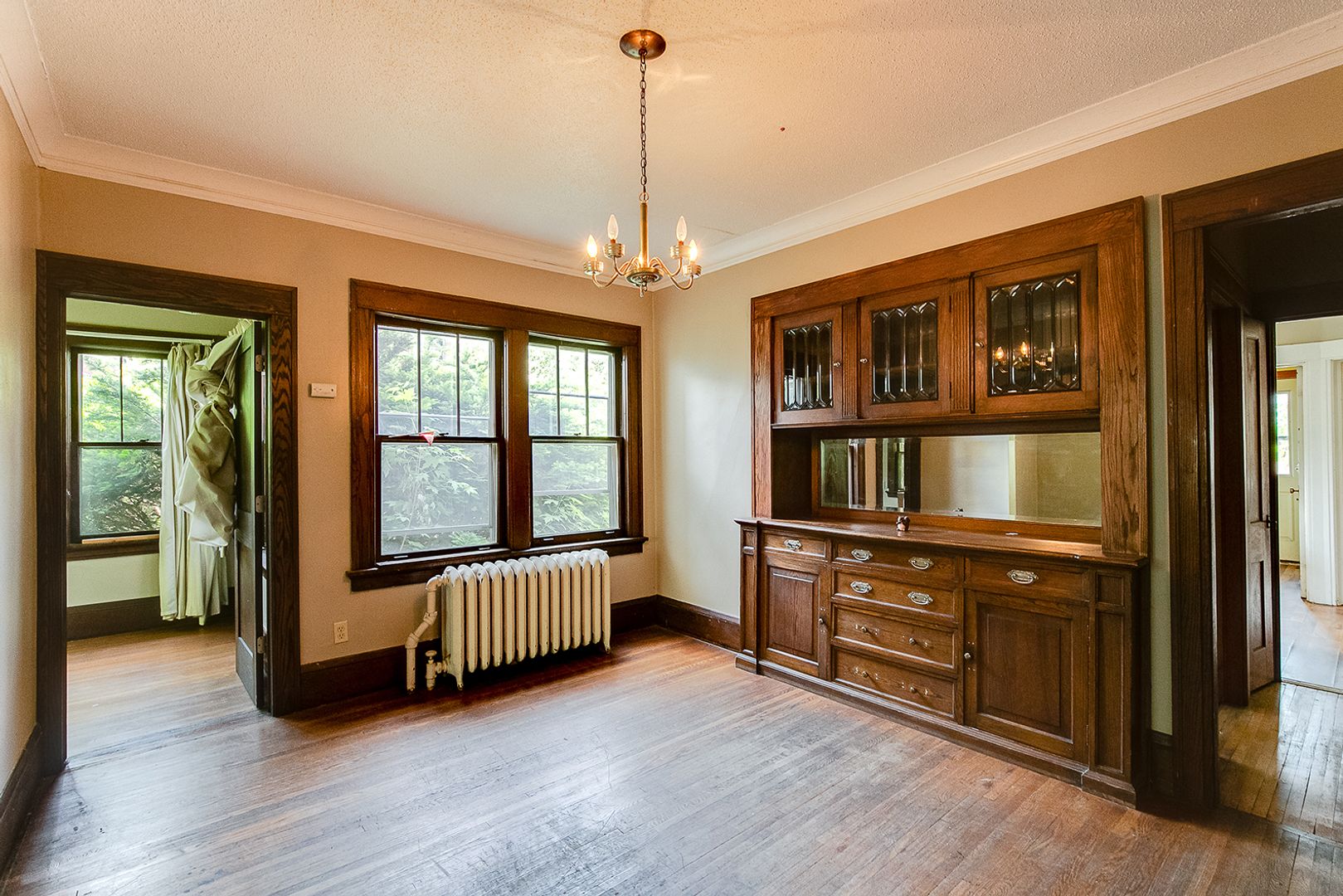 St. Paul Apartment: 1517 Fairmount Ave