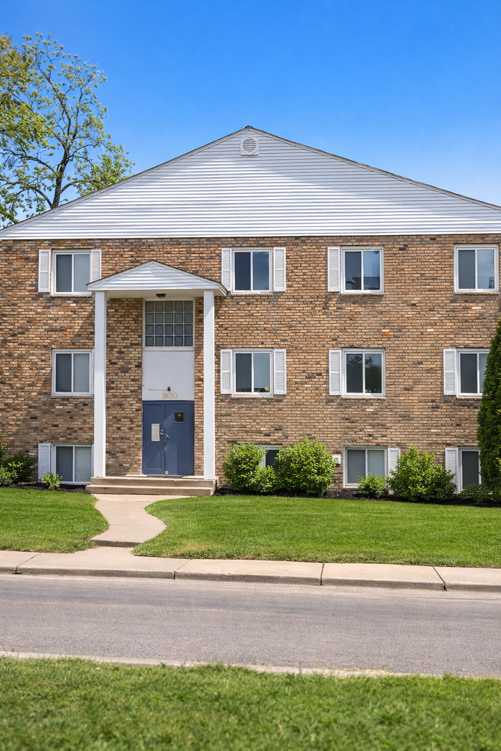 Minneapolis Apartment: 800 University Ave SE