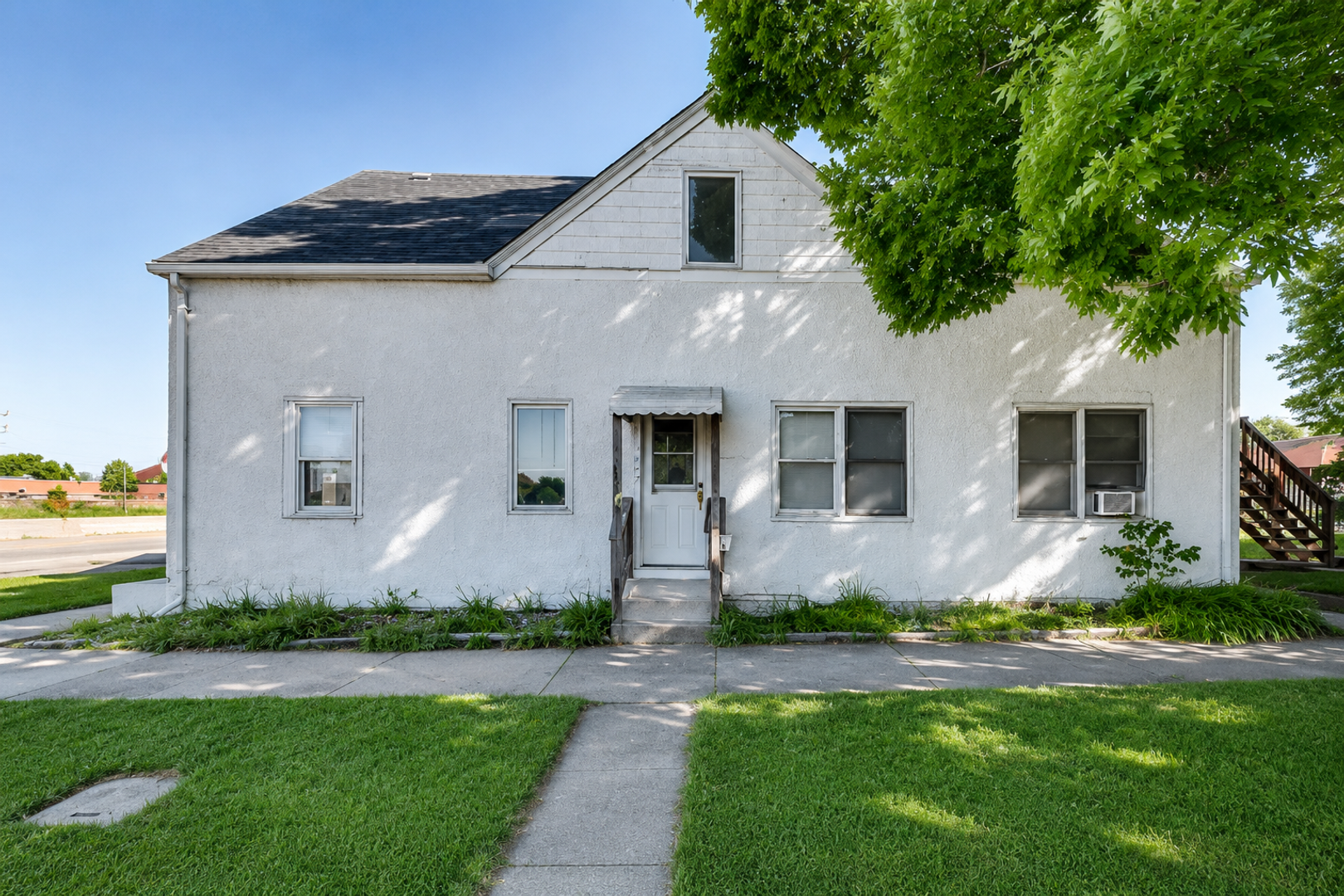 Minneapolis Apartment: 1062 11th Ave SE