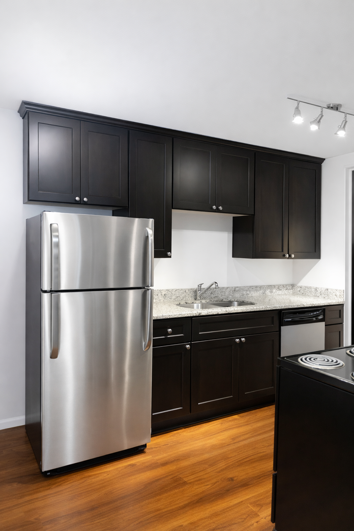 Minneapolis Apartment: 815 13th Ave SE