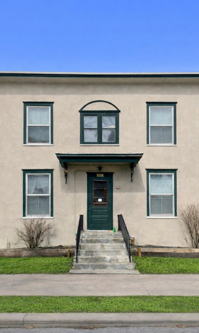 Minneapolis Apartment: 843 Summer St NE