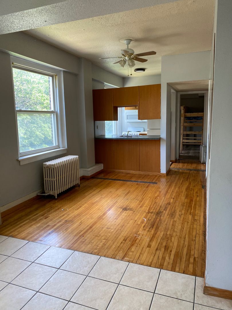 Minneapolis Apartment: 414 7th Ave SE