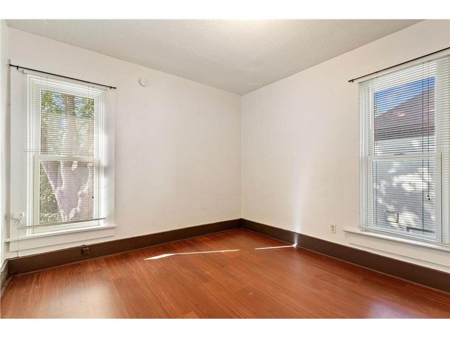 525 8th Ave Se 7 of 8