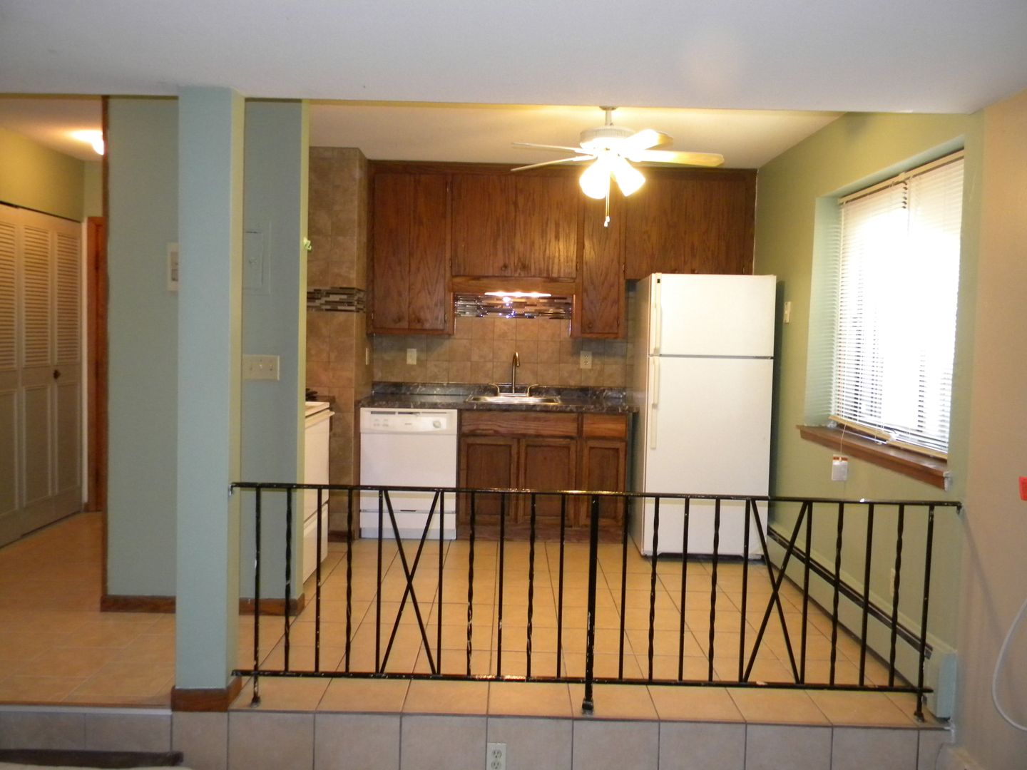 Minneapolis Apartment: 818 8th St SE