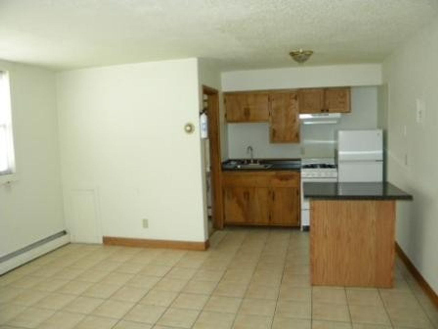 Minneapolis Apartment: 330 8th St SE