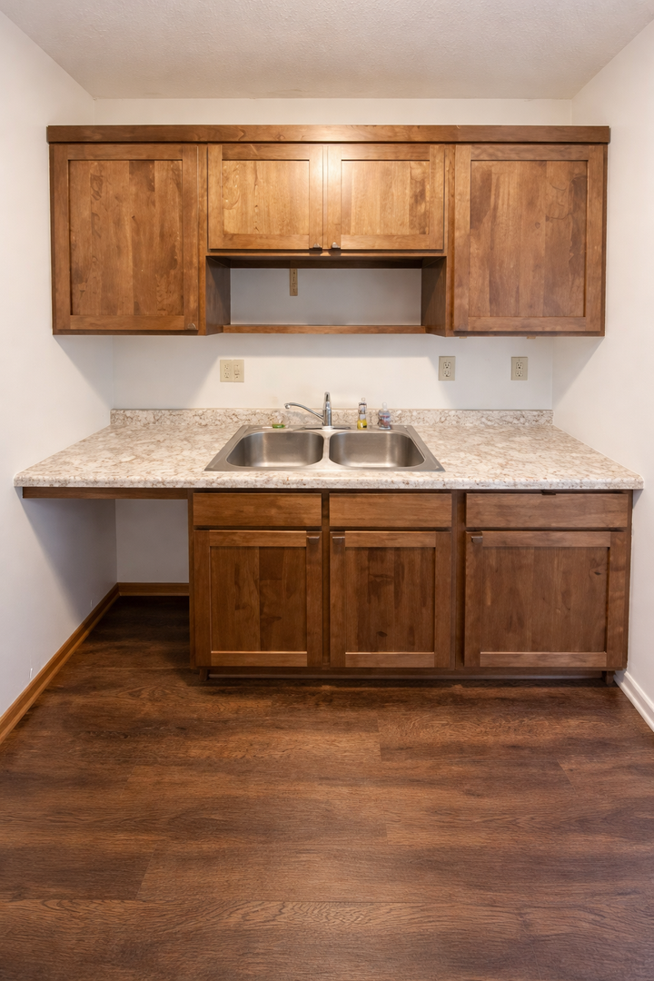 Minneapolis Apartment: 1117 7th St SE