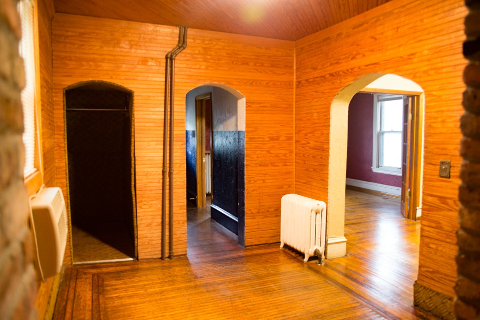 Minneapolis House: 1811 Como Ave SE