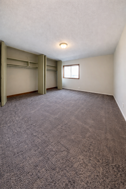 2 bedroom available 09/01/2026 – photo 1