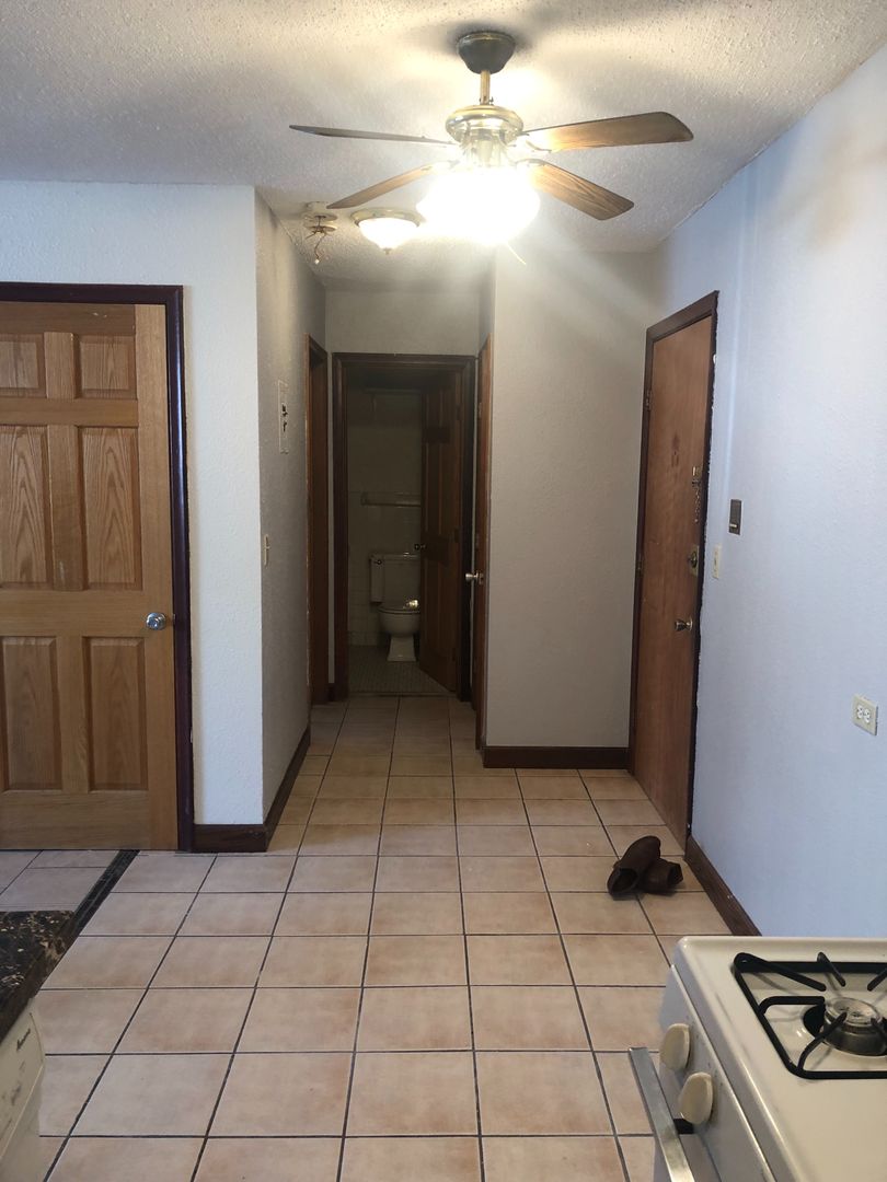 Minneapolis Apartment: 801 University Ave SE