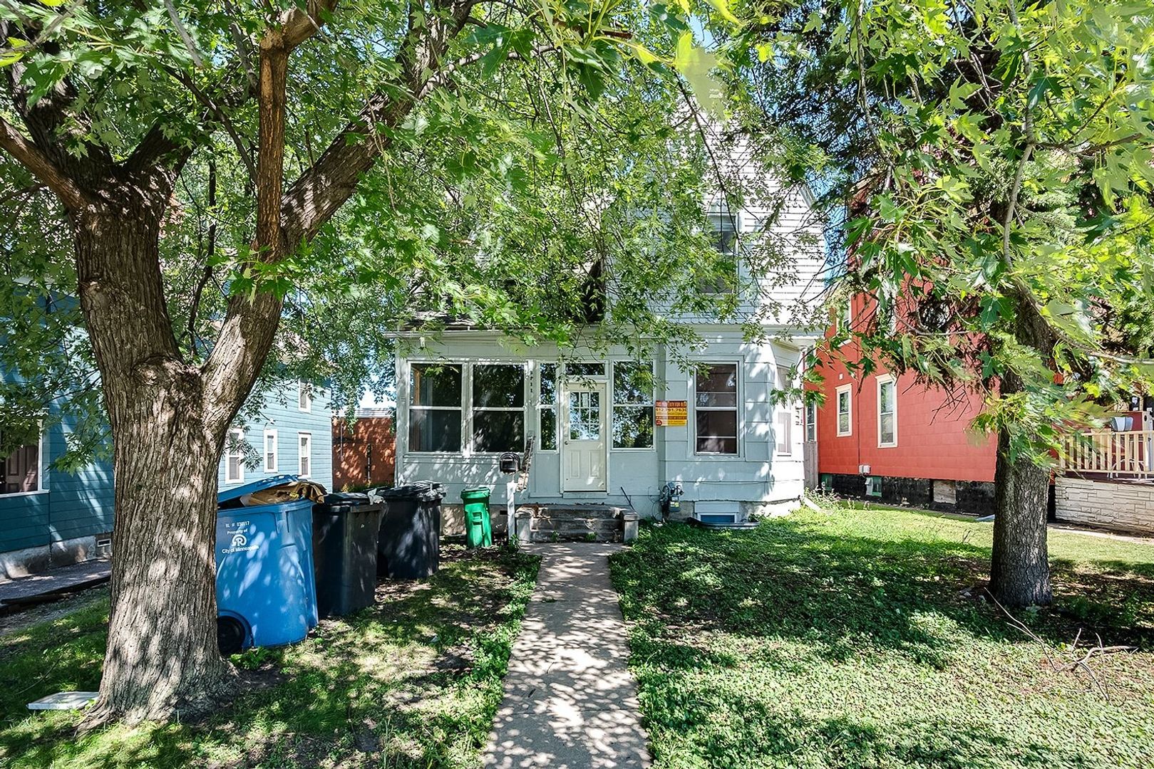 Minneapolis Apartment: 2711 Delaware St SE