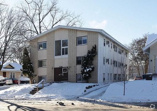 Available September 1st ~ Studio Close By the University of Minnesota – photo 1