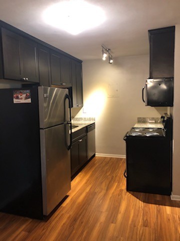 Minneapolis Apartment: 815 13th Ave SE