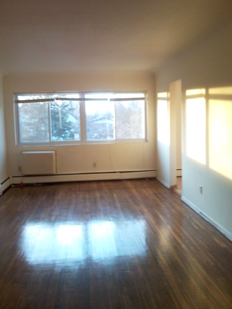Minneapolis Apartment: 1823 Ulysses St NE