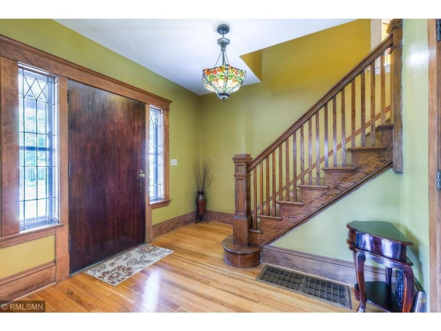 St Paul House: 1654 Van Buren Ave