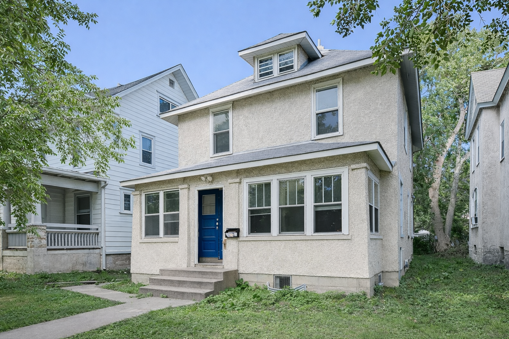 Minneapolis Apartment: 954 15th Ave SE