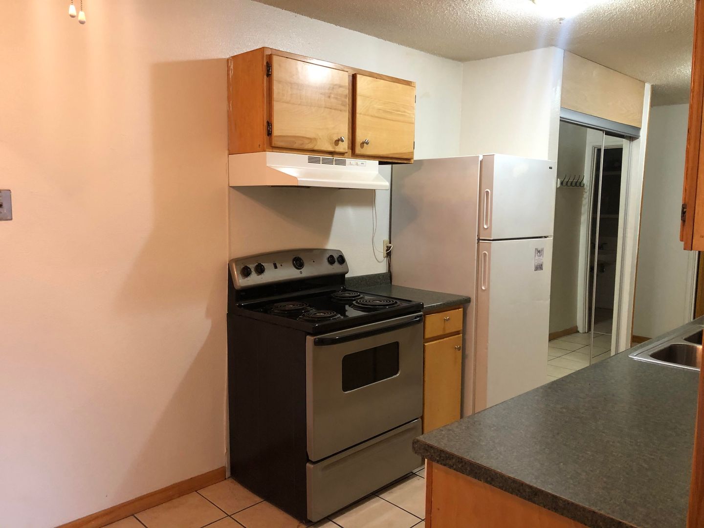 Minneapolis Apartment: 414 7th Ave SE