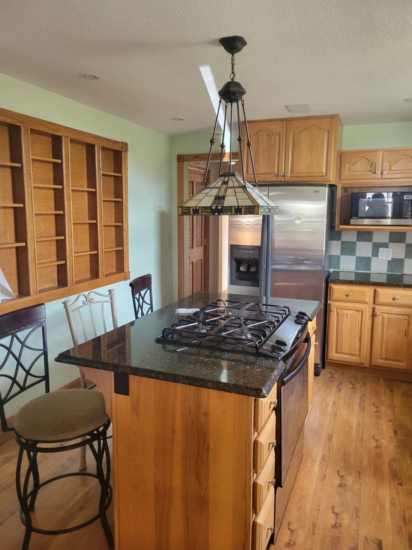 St. Paul Apartment: 1600 Concordia Ave