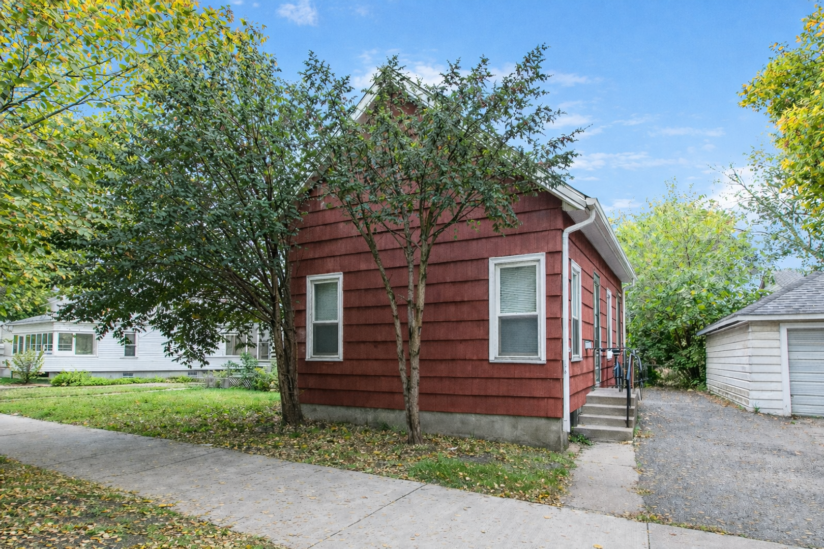 Minneapolis House: 1208 8th St SE